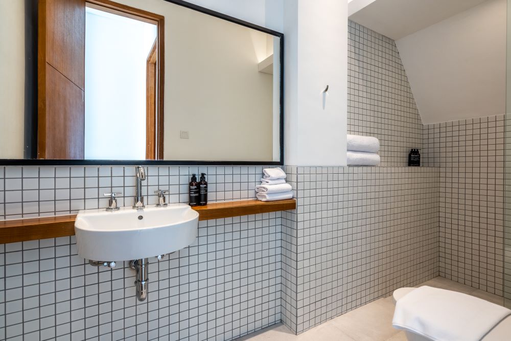 WhatsApp Image 2024-07-09 at 10.48.10 (5)