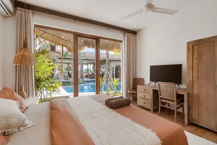 WhatsApp Image 2024-10-22 at 09.50.20 (7)