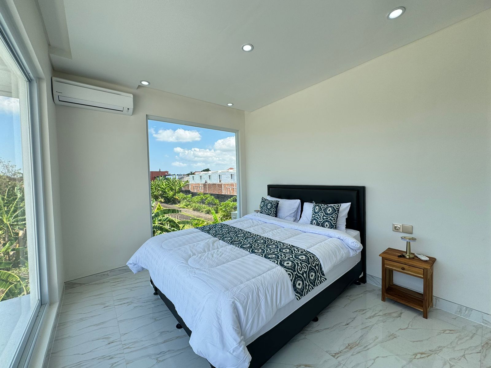 WhatsApp Image 2024-11-07 at 10.59.52