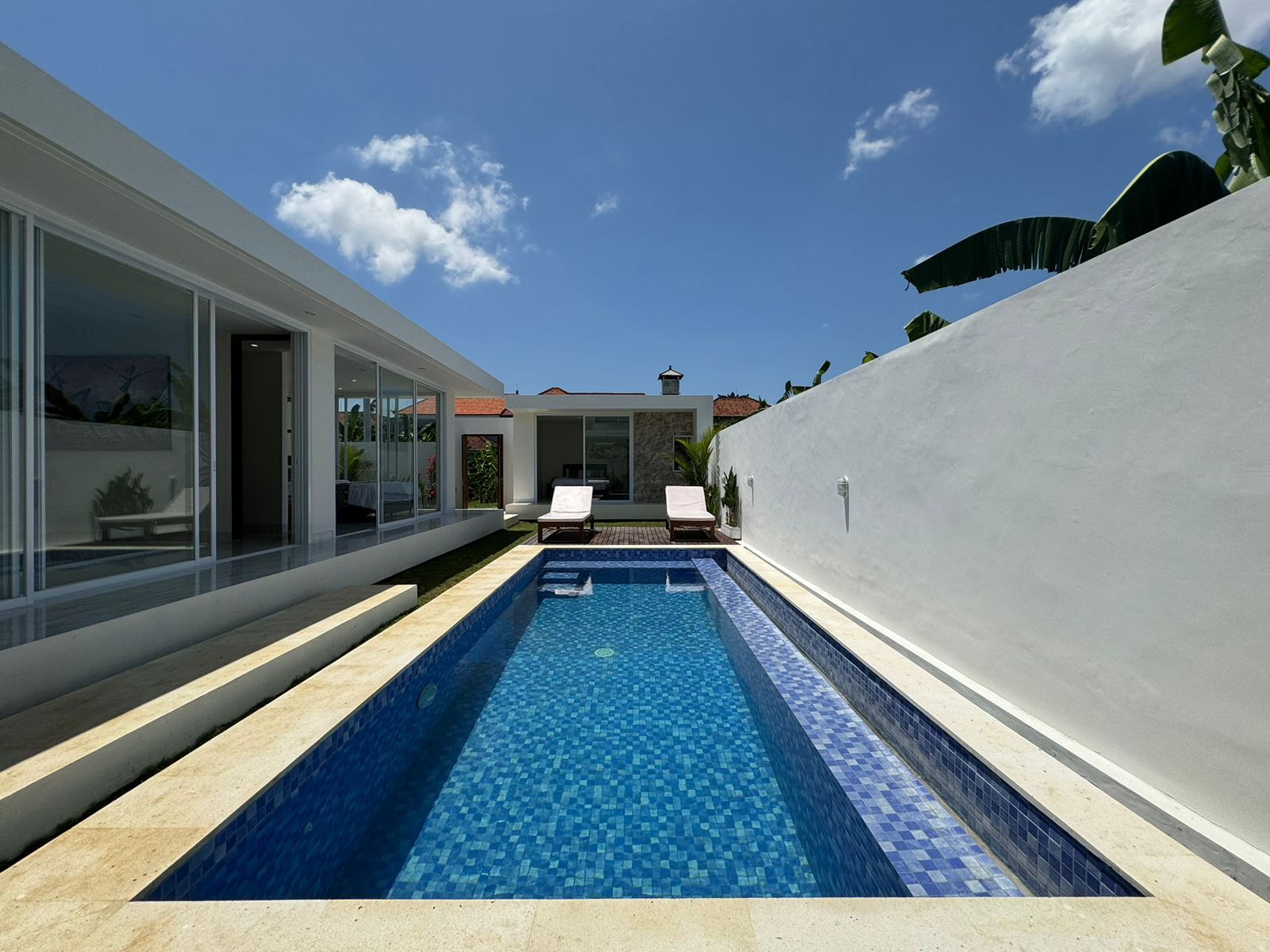 WhatsApp Image 2024-11-07 at 10.59.53 (7)