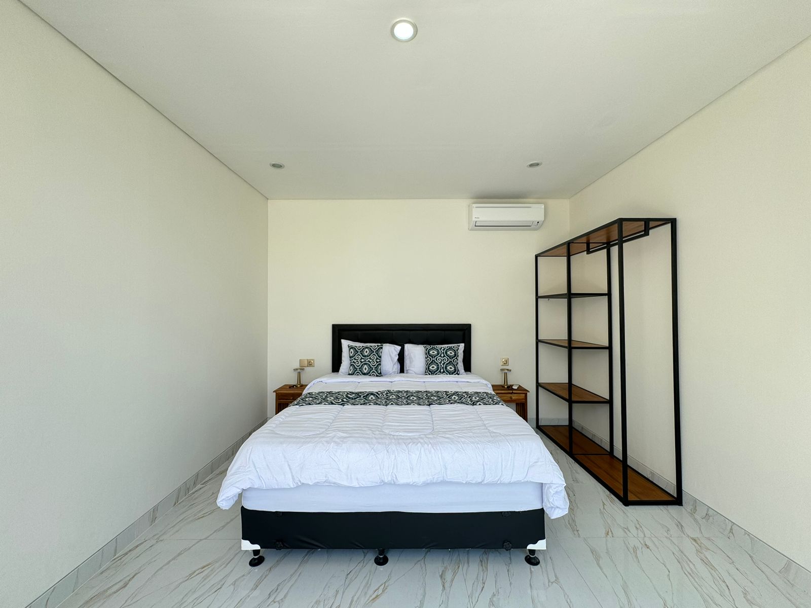 WhatsApp Image 2024-11-07 at 10.59.54 (16)