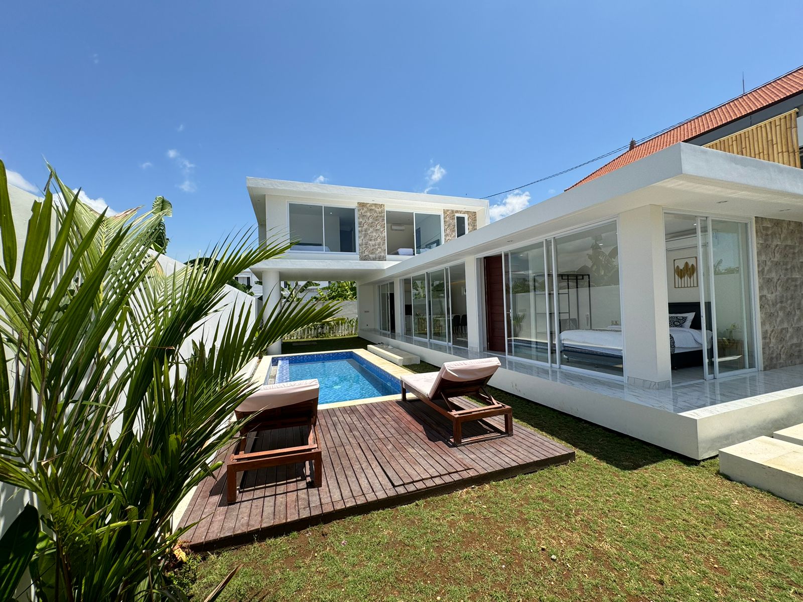 WhatsApp Image 2024-11-07 at 10.59.54 (17)