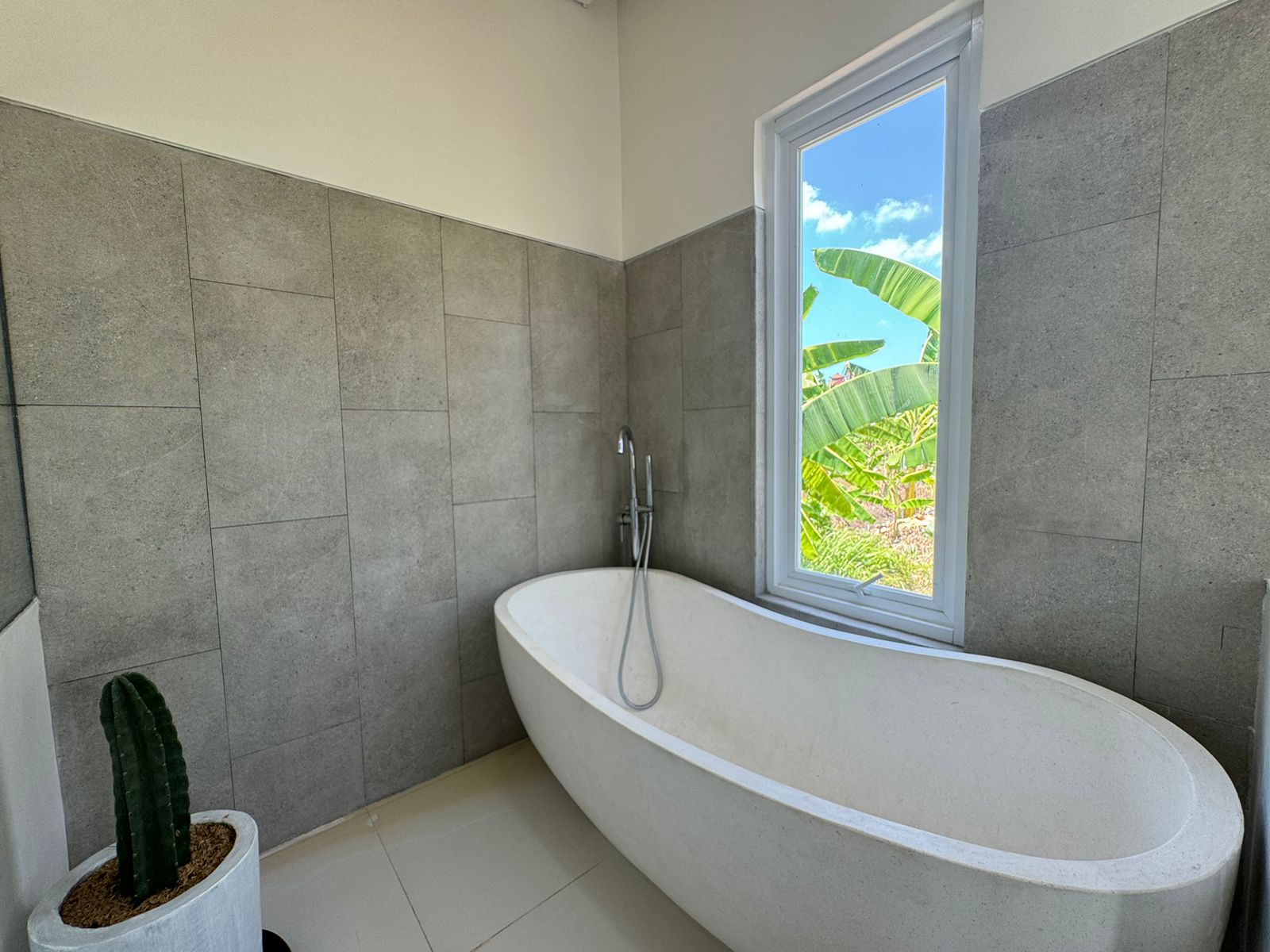 WhatsApp Image 2024-11-07 at 10.59.54 (22)