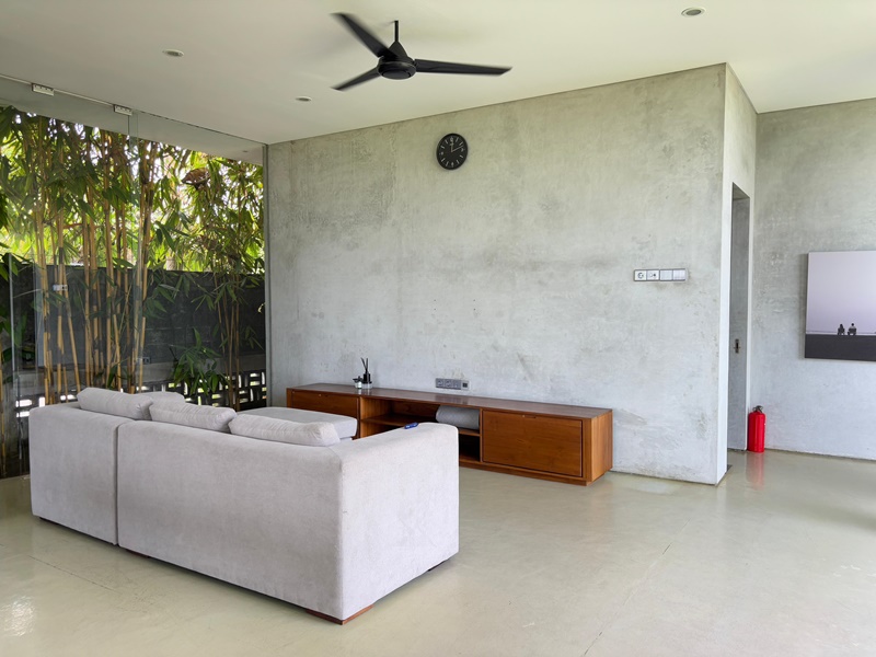 WhatsApp Image 2025-01-21 at 13.46.04 (1)