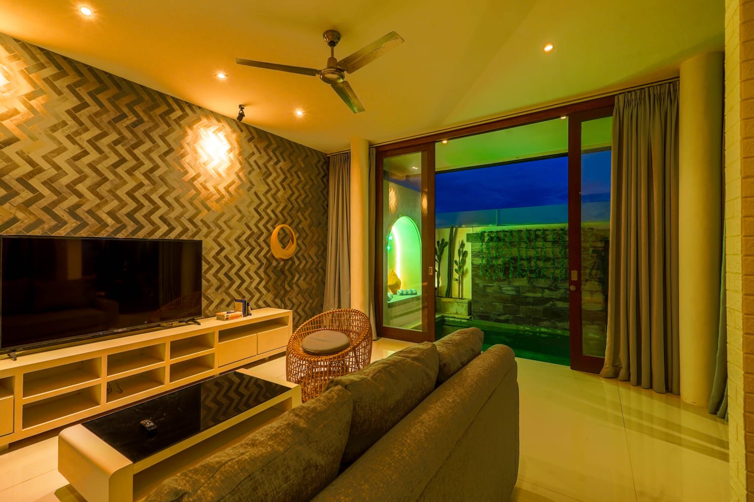 WhatsApp Image 2025-02-17 at 15.55.22 (3)