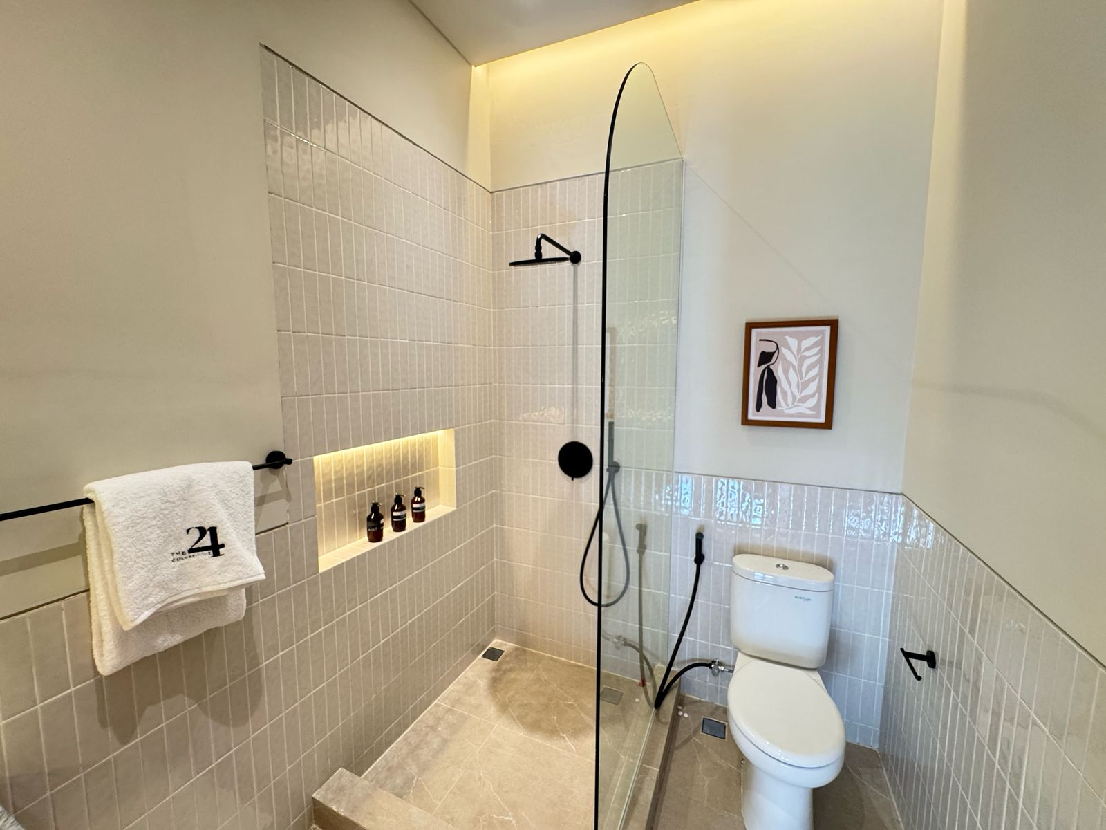 WhatsApp Image 2025-07-14 at 15.20.12 (1)