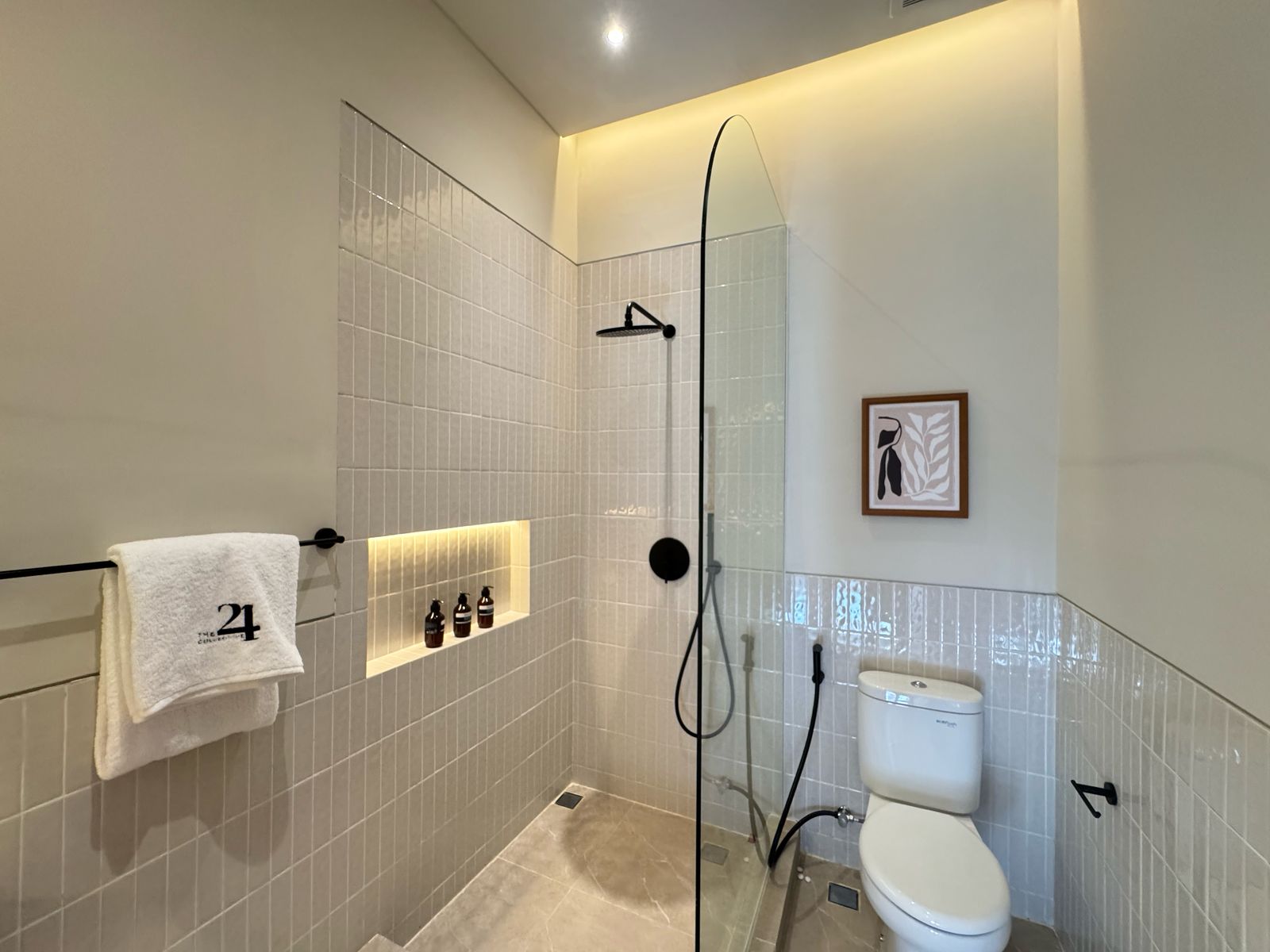 WhatsApp Image 2025-07-14 at 15.20.12 (3)