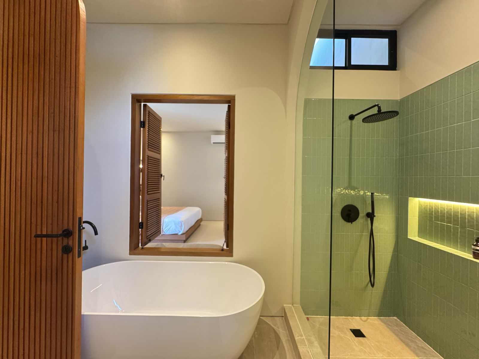 WhatsApp Image 2025-07-14 at 15.20.12 (5)