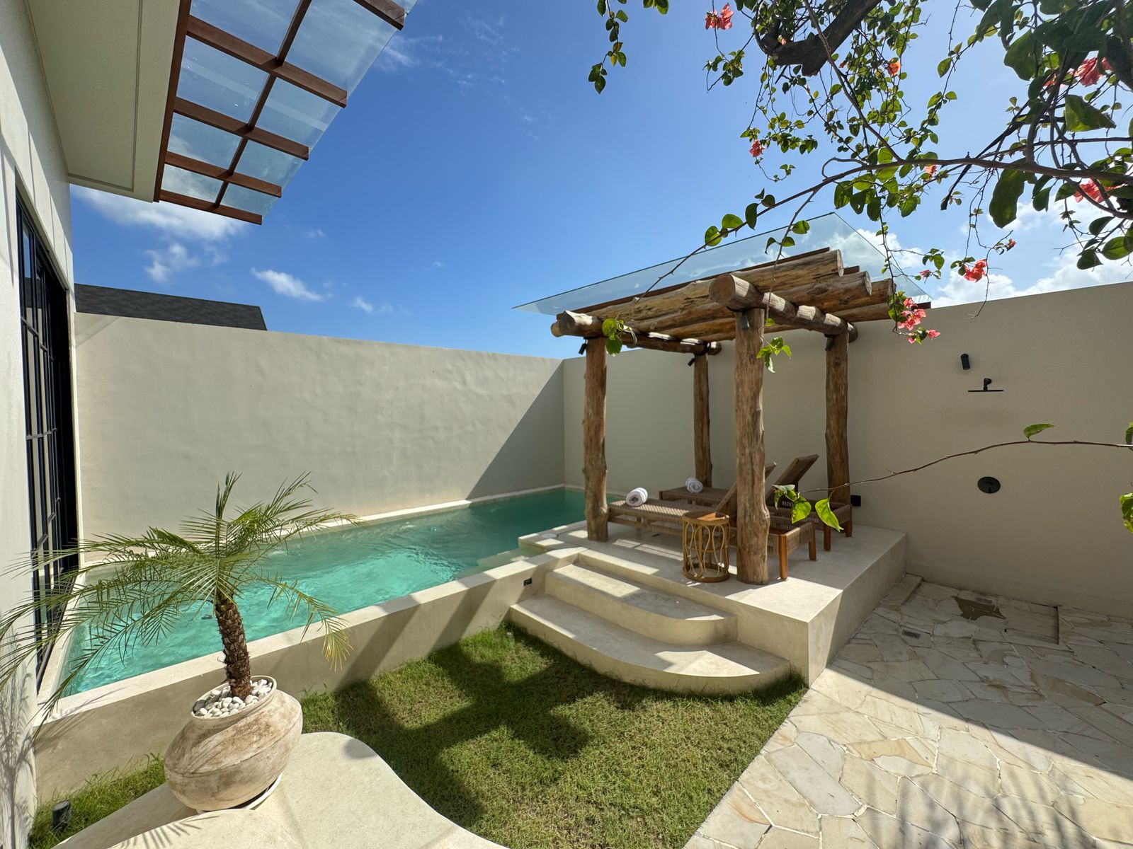 WhatsApp Image 2025-07-14 at 15.20.17 (1)